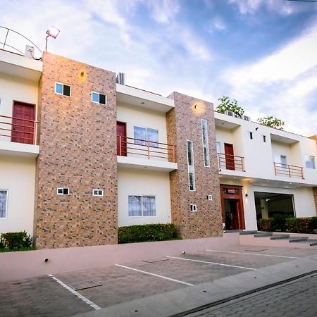 Hotel Mediterraneo Inn Santa Rosa de Lima Extérieur photo