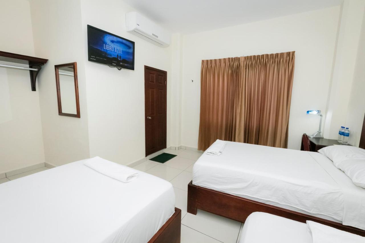 Hotel Mediterraneo Inn Santa Rosa de Lima Extérieur photo